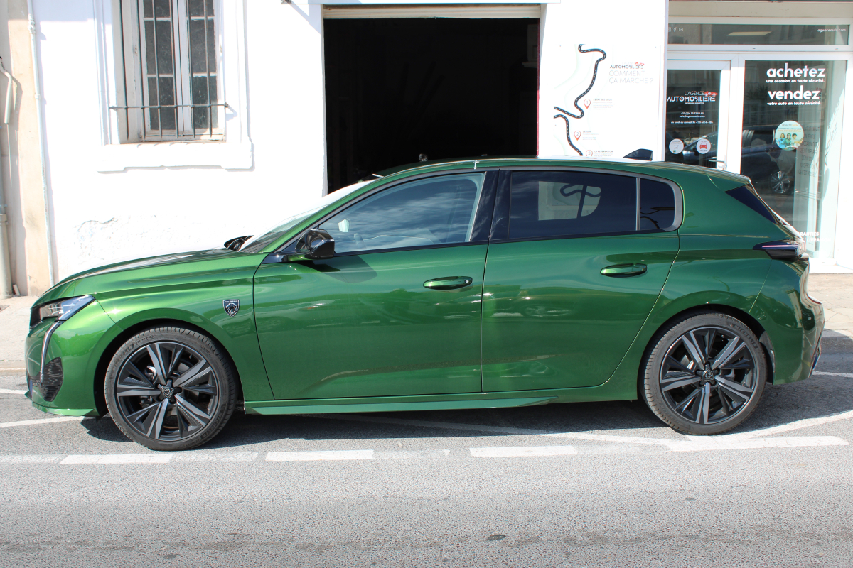 Peugeot 308 — 8