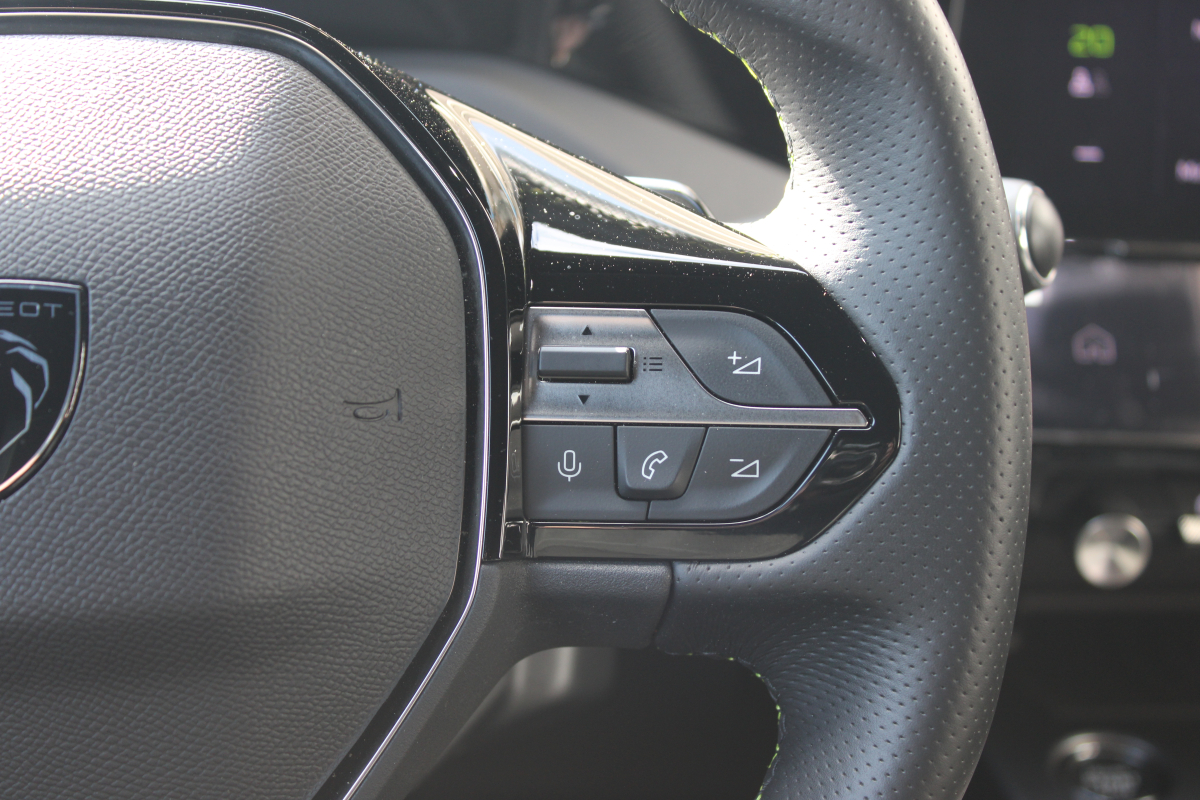 Peugeot 308 — 24