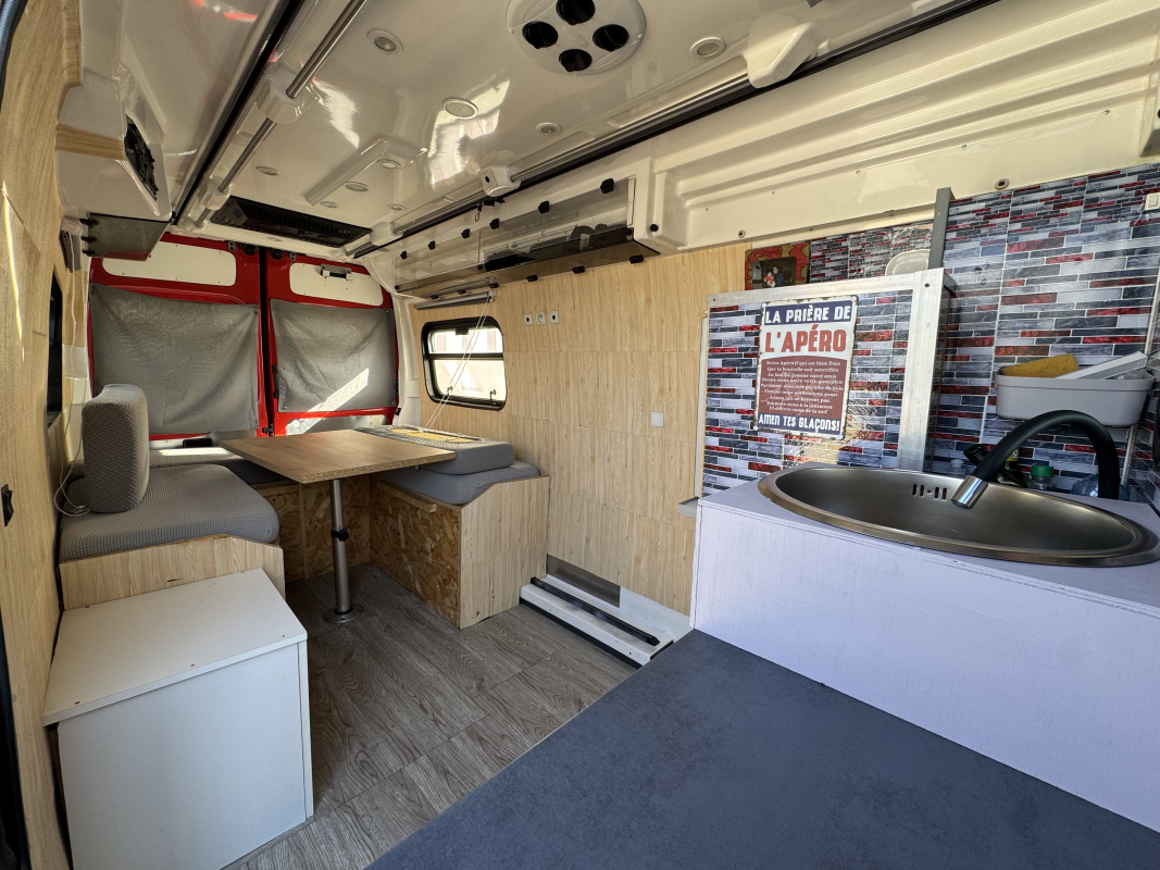 Renault Master — 15