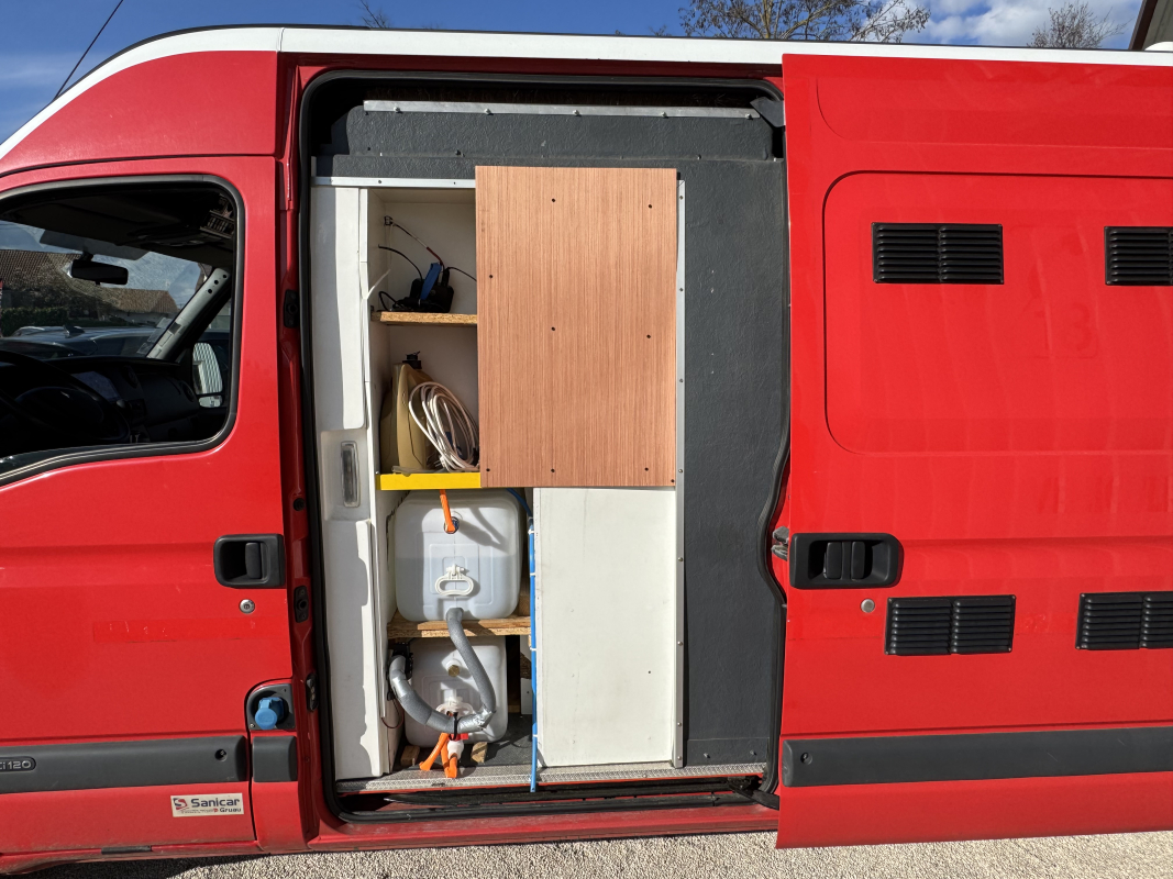 Renault Master — 5
