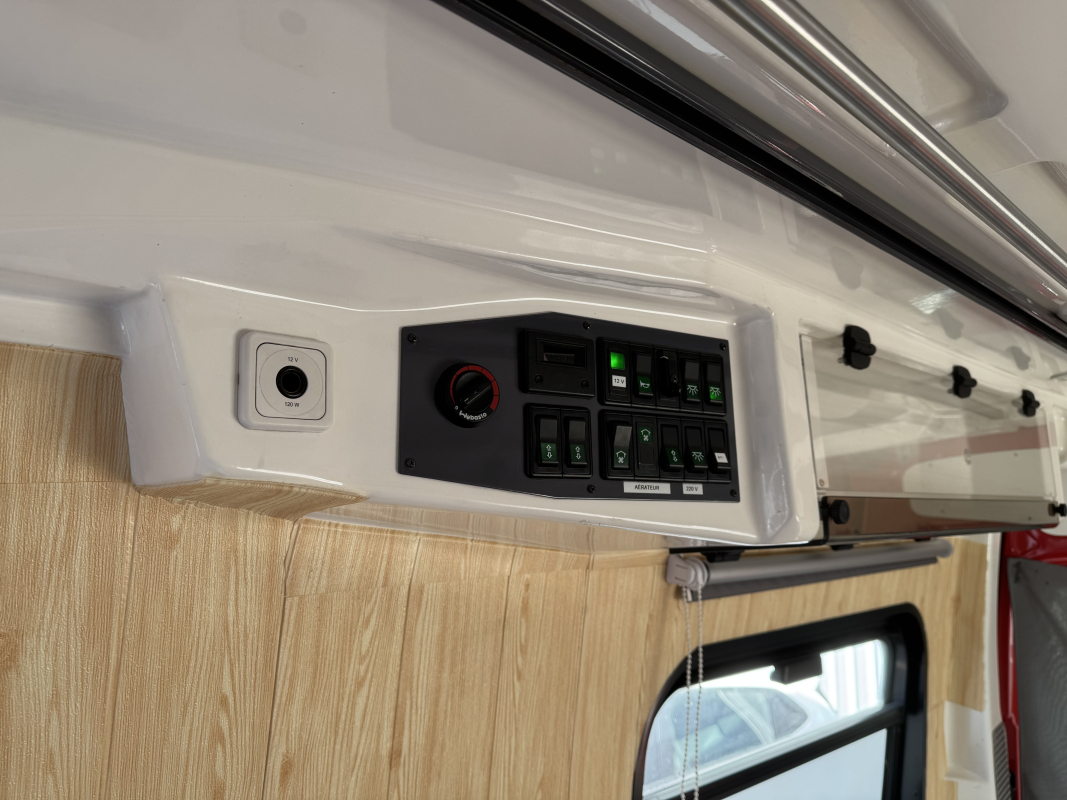 Renault Master — 21