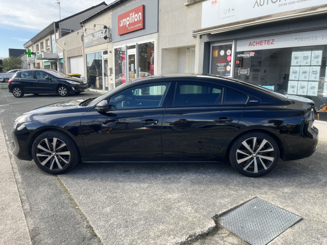 Peugeot 508 — 8