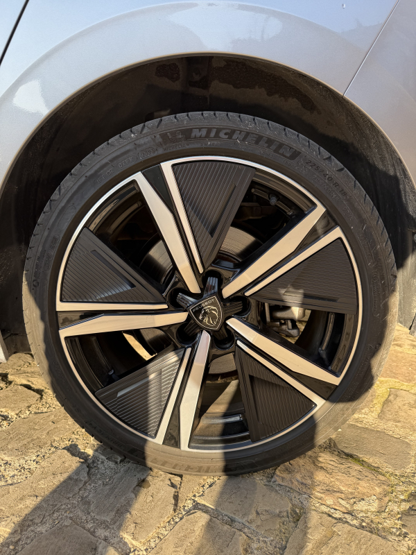 Peugeot 308 — 27