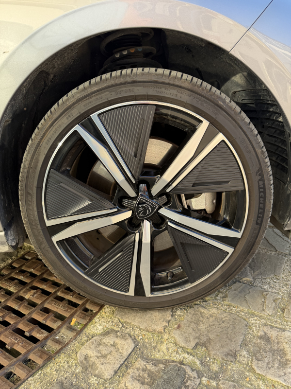 Peugeot 308 — 26