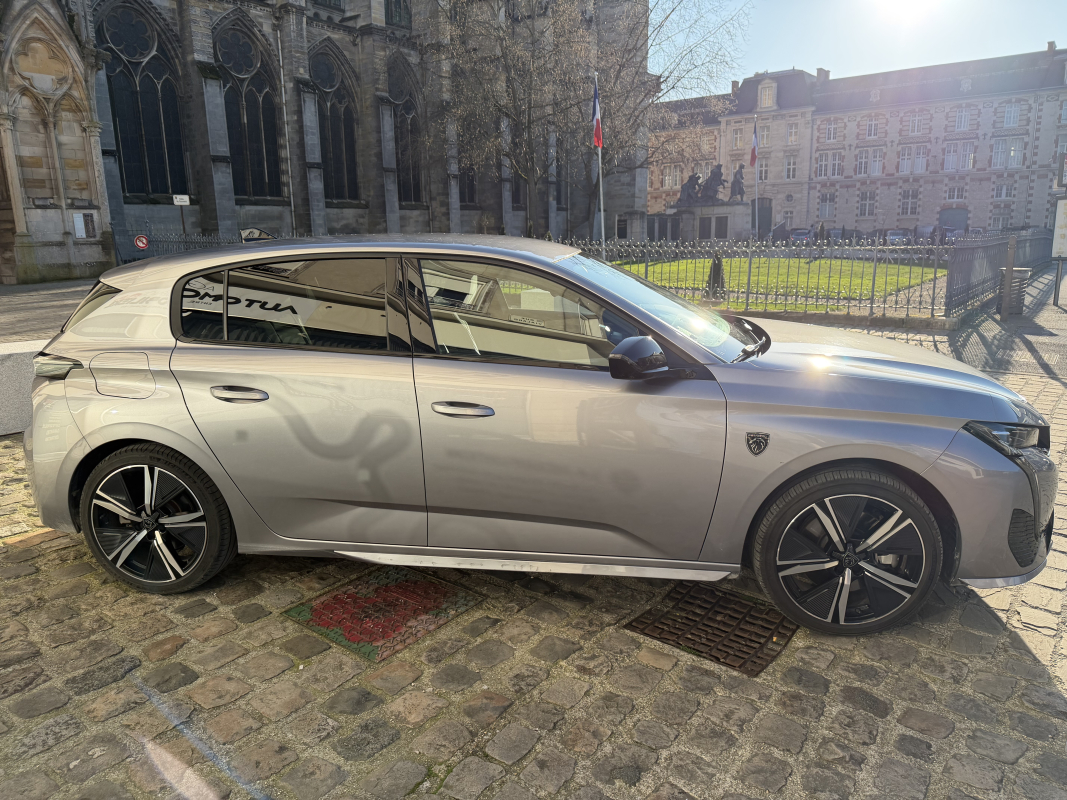Peugeot 308 — 4