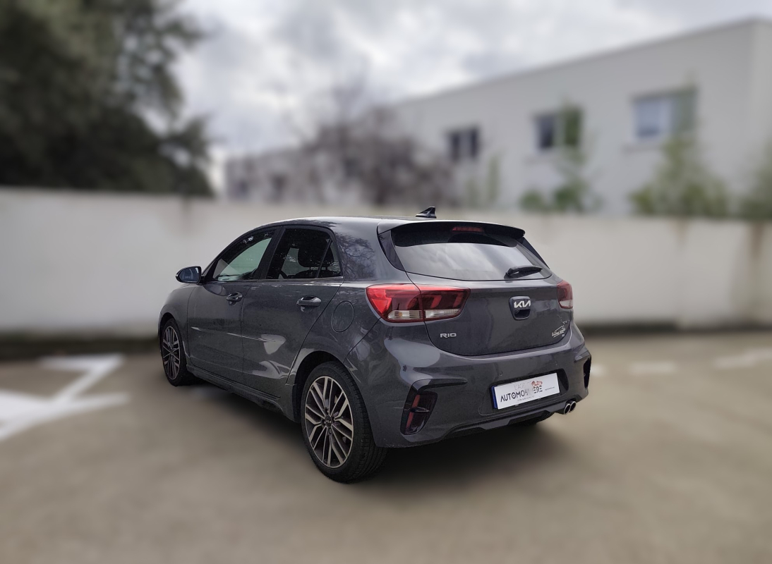 Kia Rio — 3