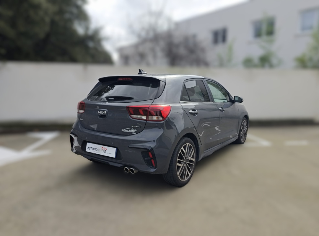 Kia Rio — 5