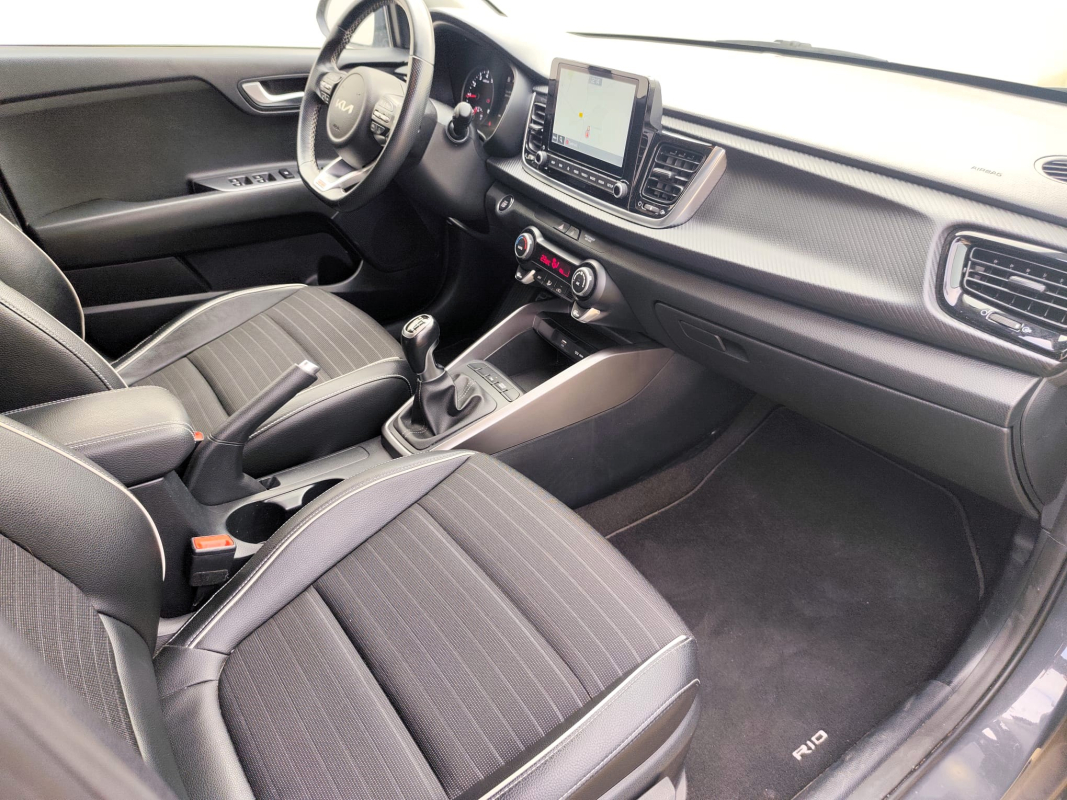 Kia Rio — 13