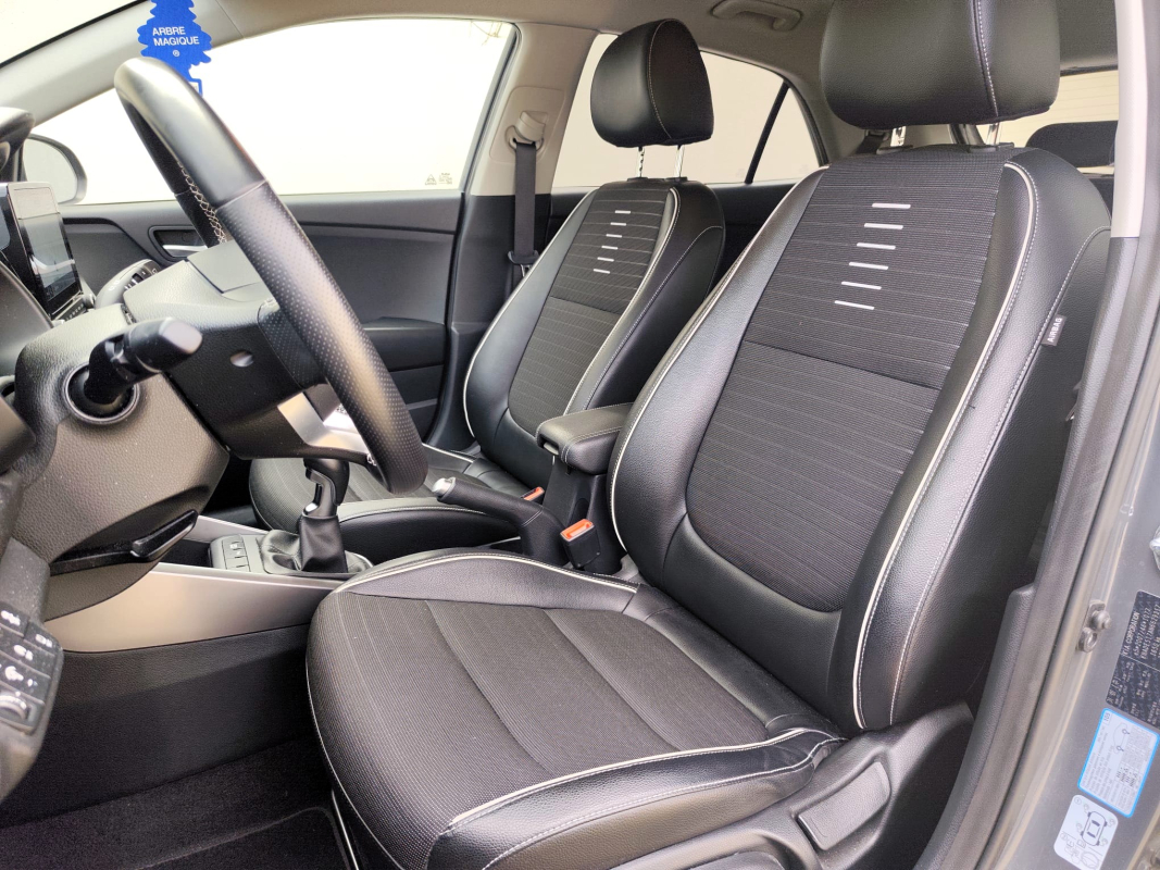 Kia Rio — 10