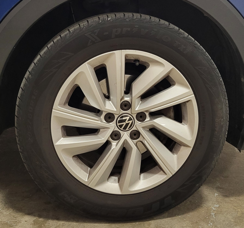 Volkswagen T-Cross — 8