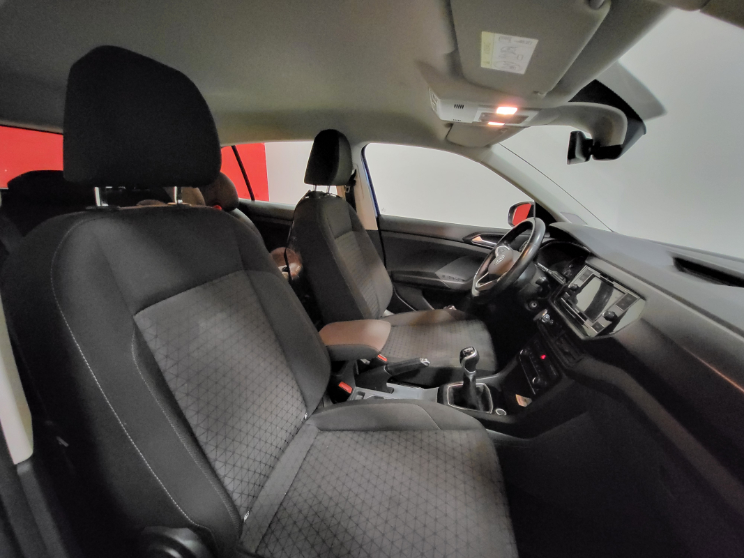 Volkswagen T-Cross — 27