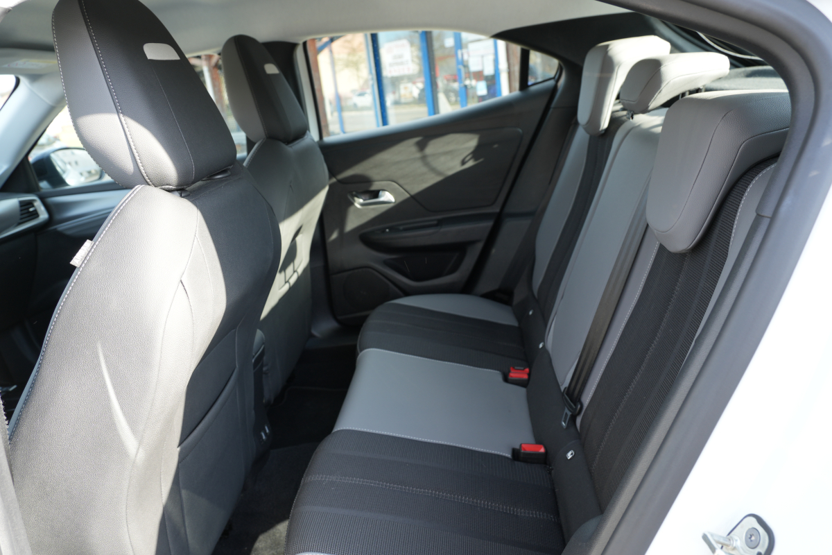 Opel Mokka-e — 37