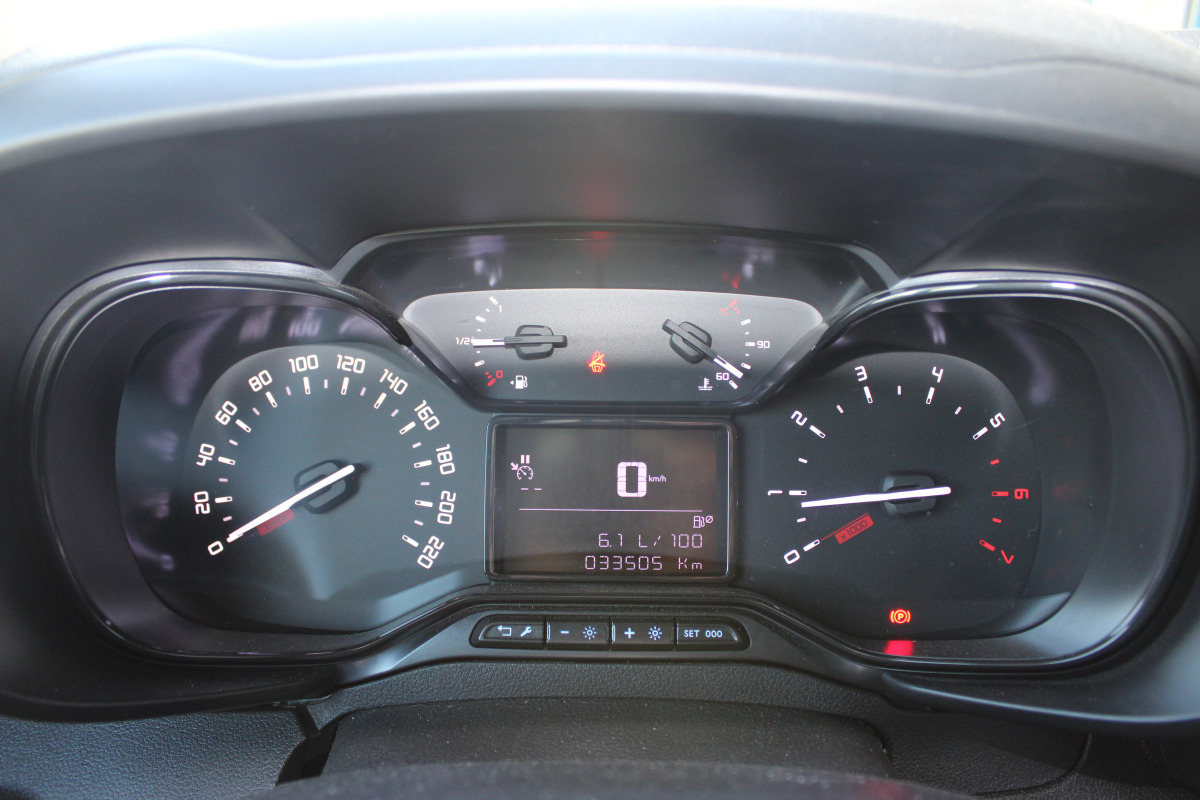 Toyota PROACE CITY — 17