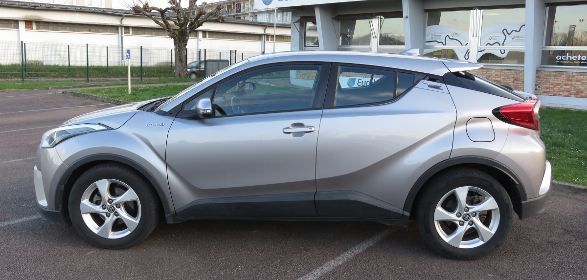 Toyota C-HR — 8