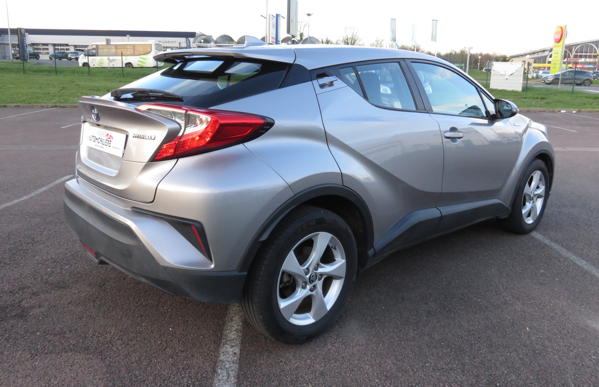Toyota C-HR — 5