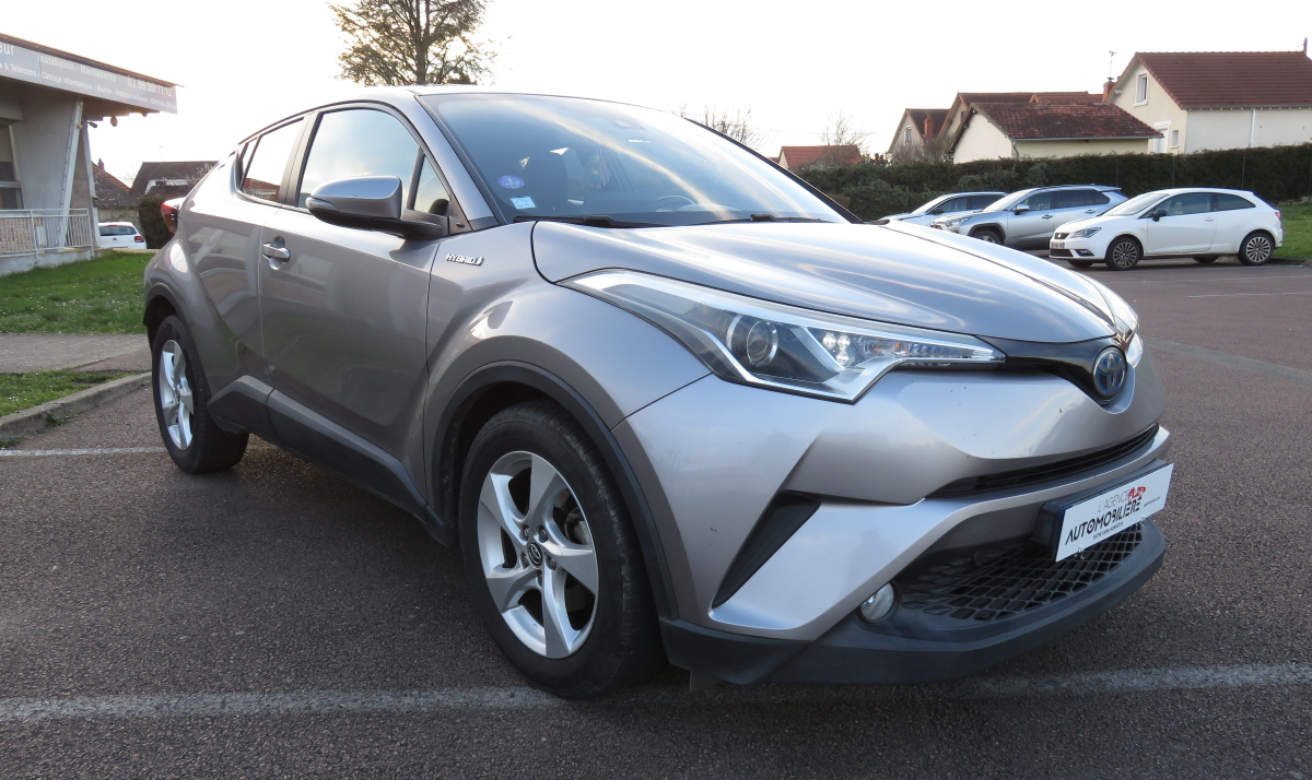 Toyota C-HR — 3