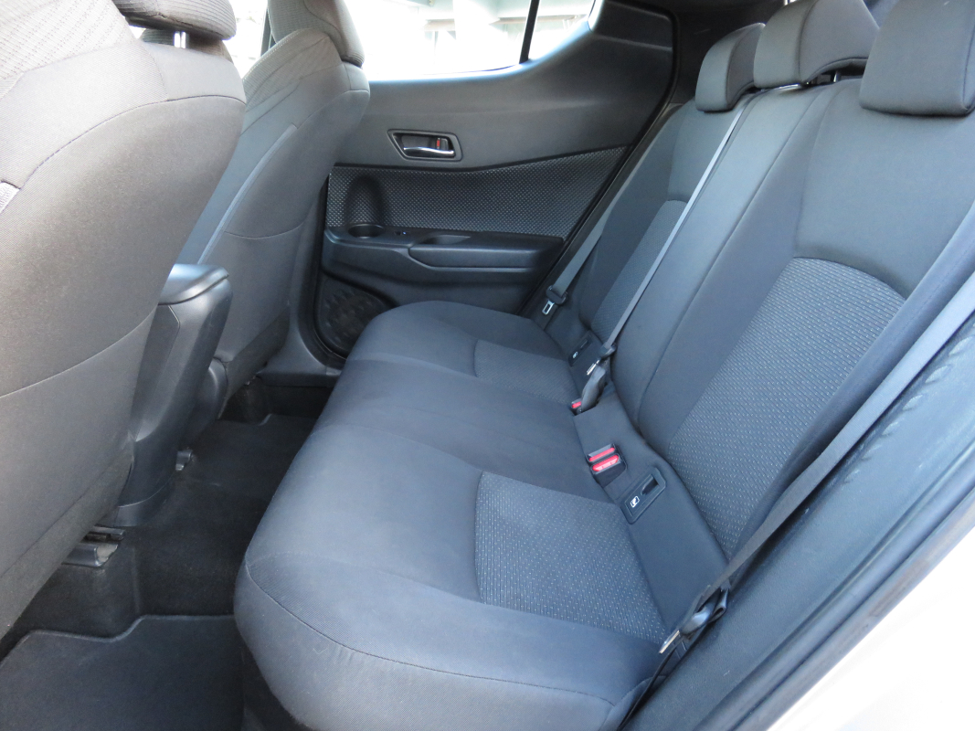Toyota C-HR — 13