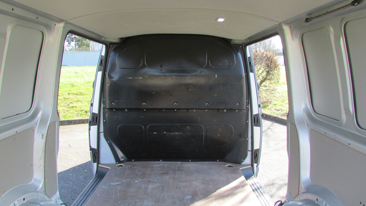 Volkswagen Transporter — 9