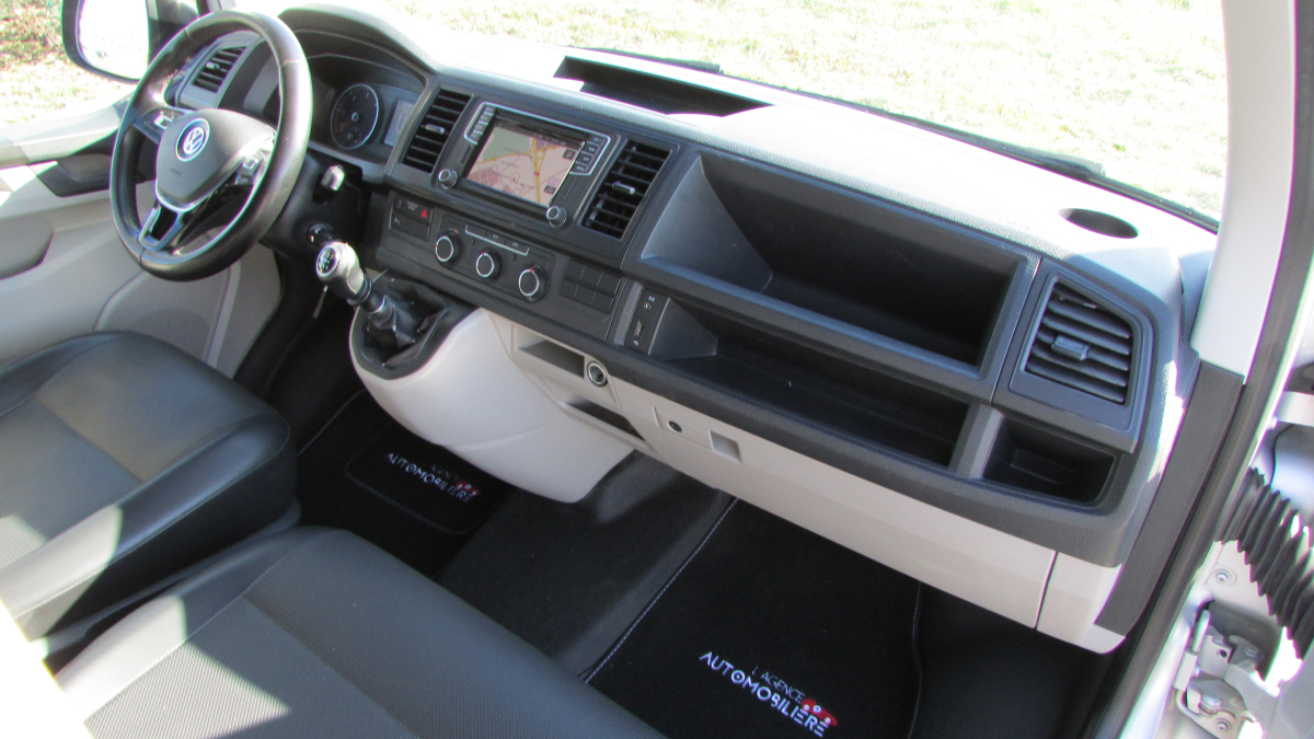 Volkswagen Transporter — 14
