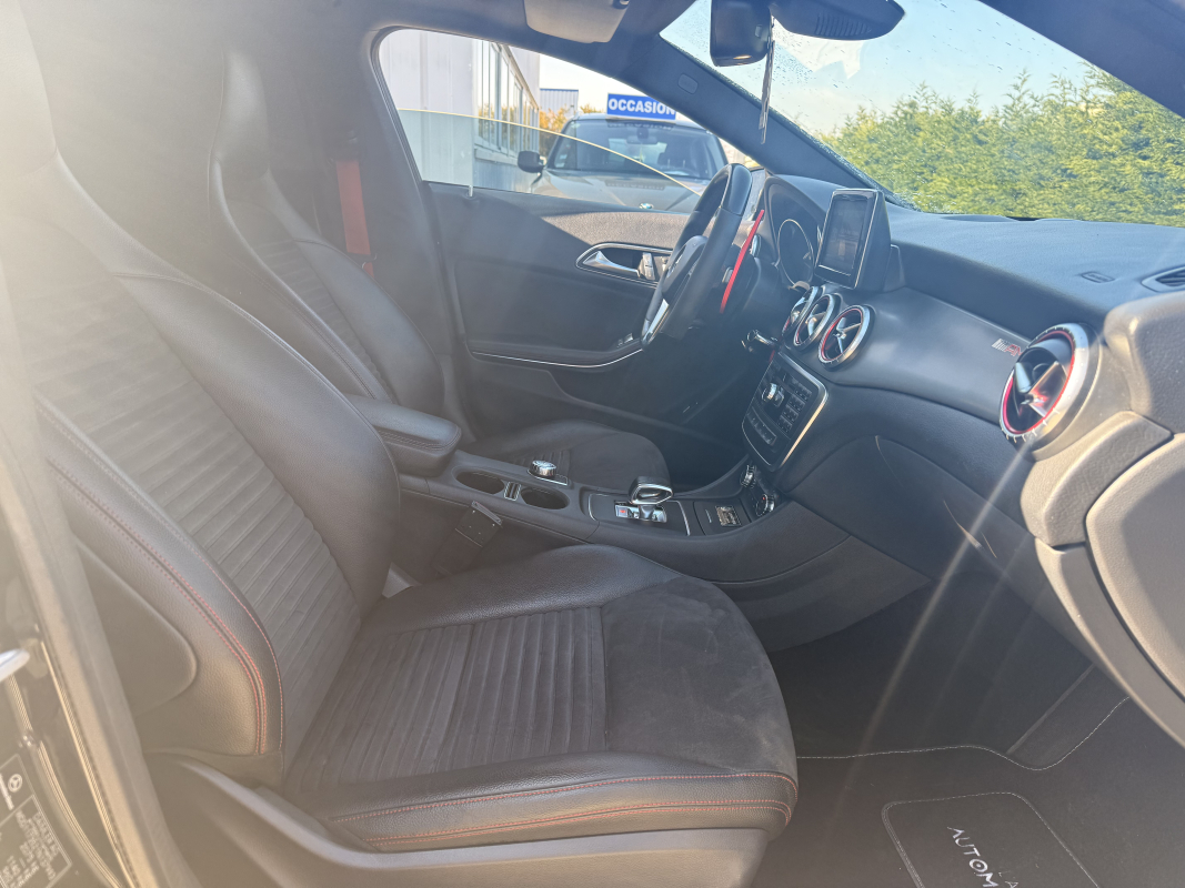 Mercedes Classe CLA — 9