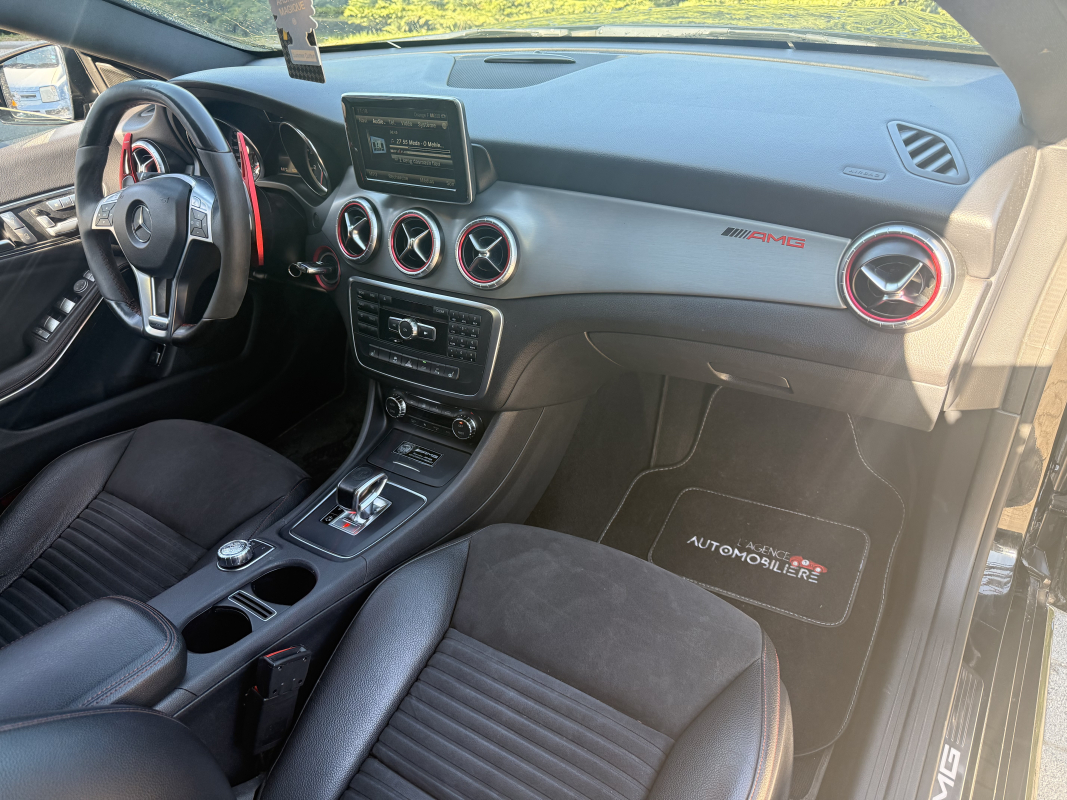 Mercedes Classe CLA — 11