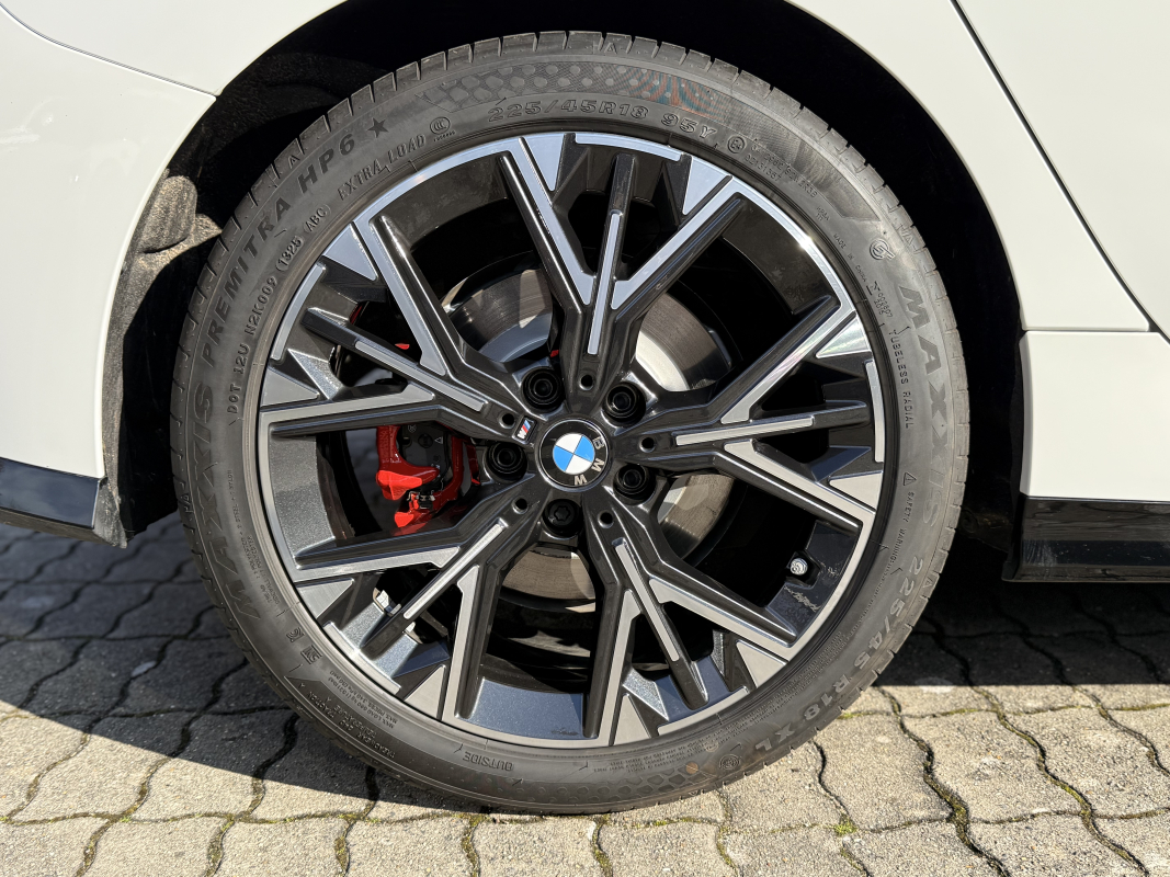Bmw Série 1 — 26
