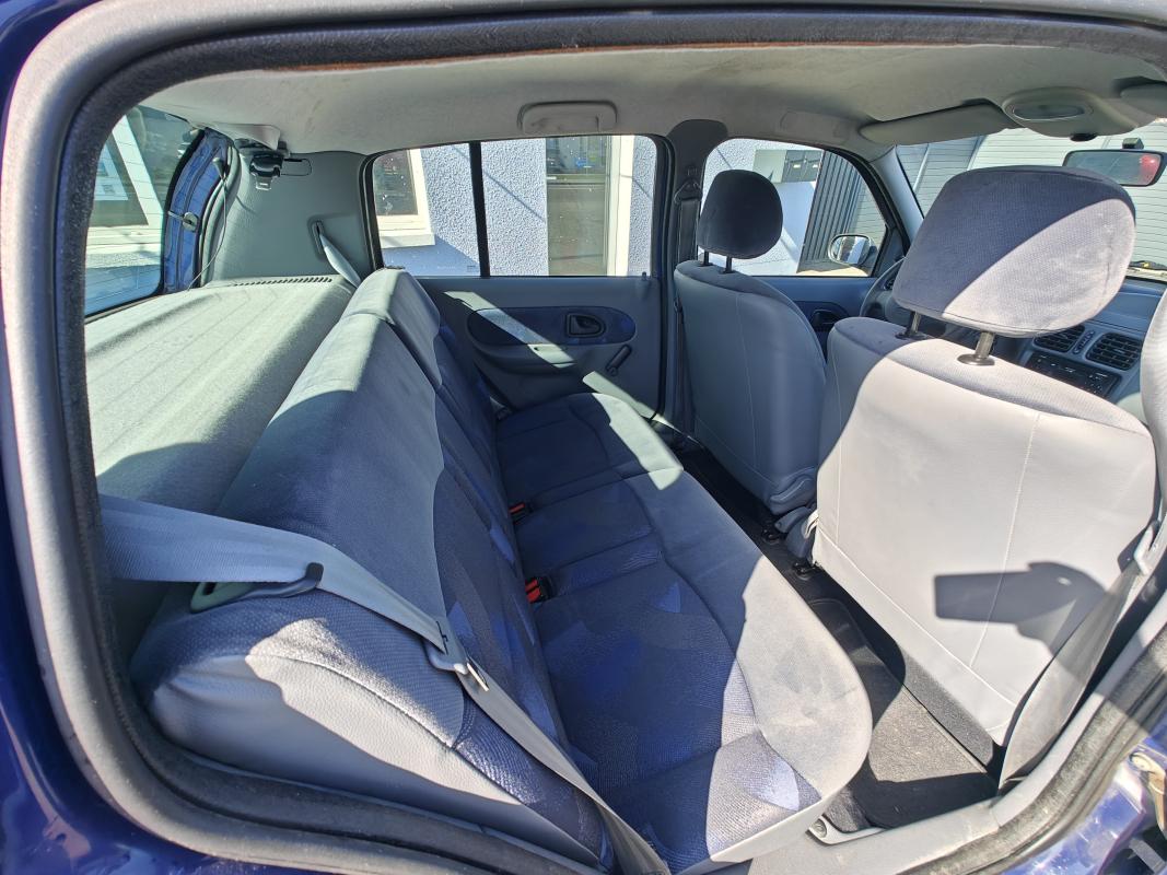 Renault Clio — 13