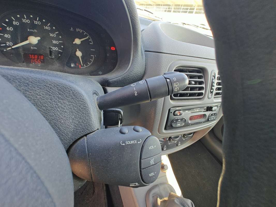 Renault Clio — 22