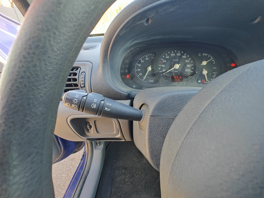 Renault Clio — 21