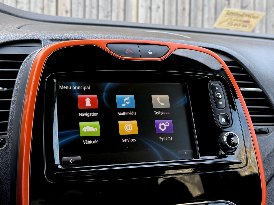 Renault Captur — 10