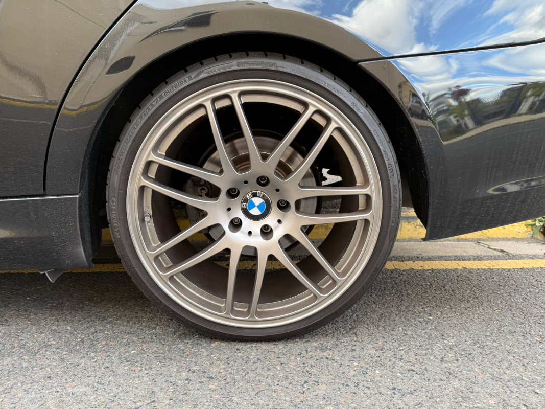 Bmw Série 3 — 25