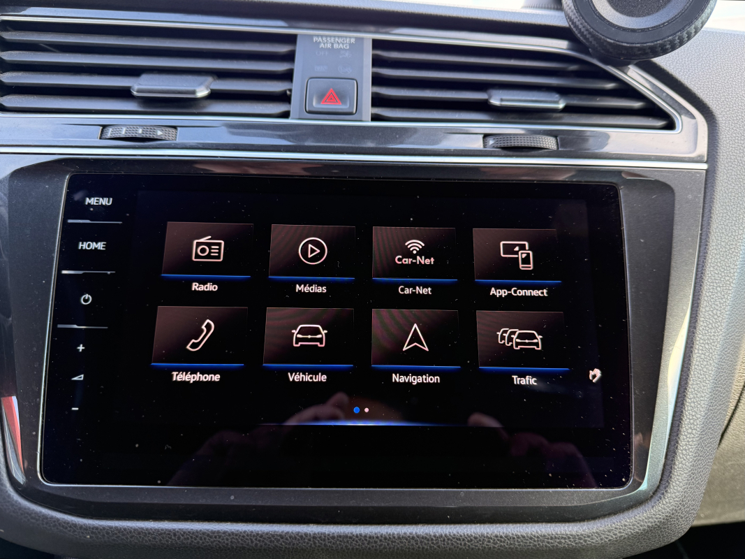 Volkswagen Tiguan — 25