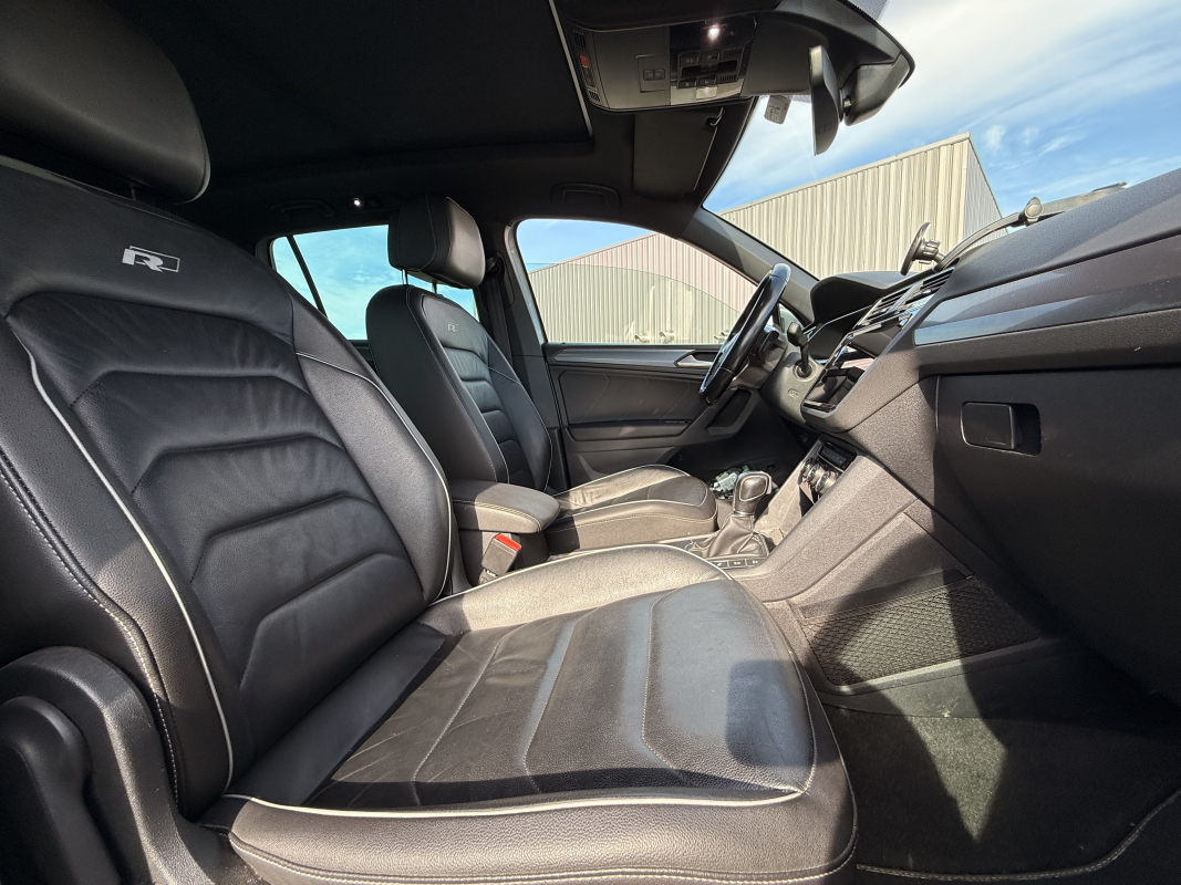 Volkswagen Tiguan — 15