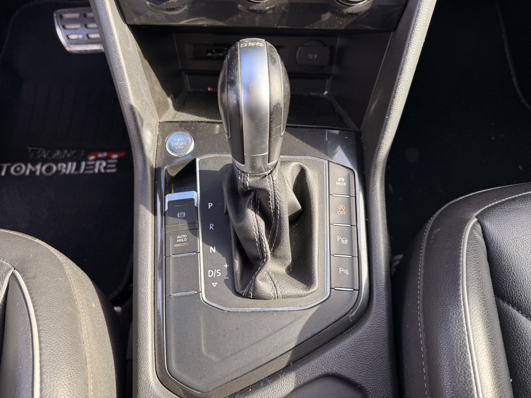 Volkswagen Tiguan — 33