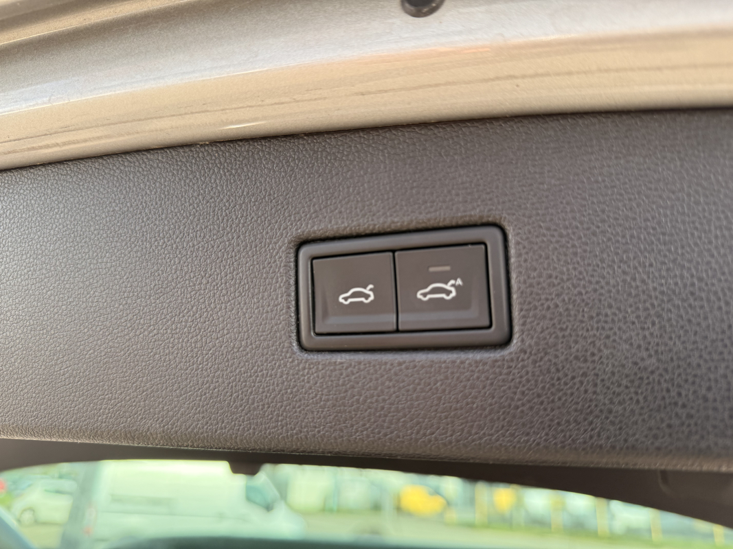 Volkswagen Tiguan — 31