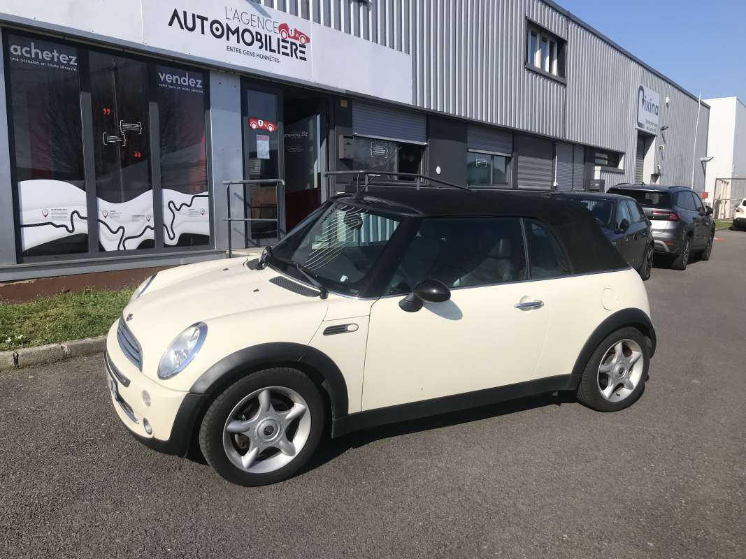 Mini Mini Cabriolet — 2