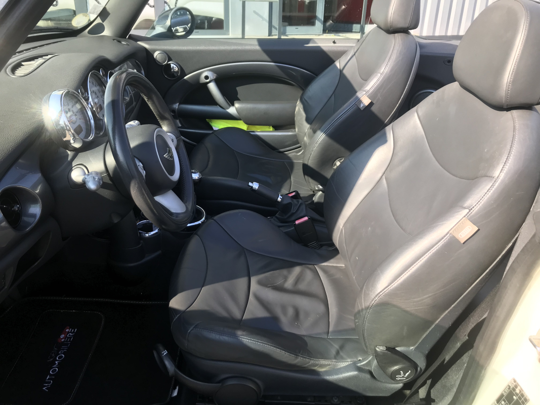 Mini Mini Cabriolet — 26