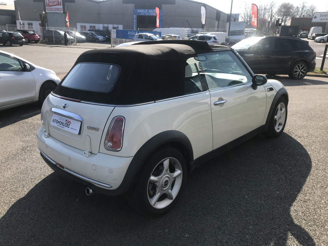 Mini Mini Cabriolet — 8