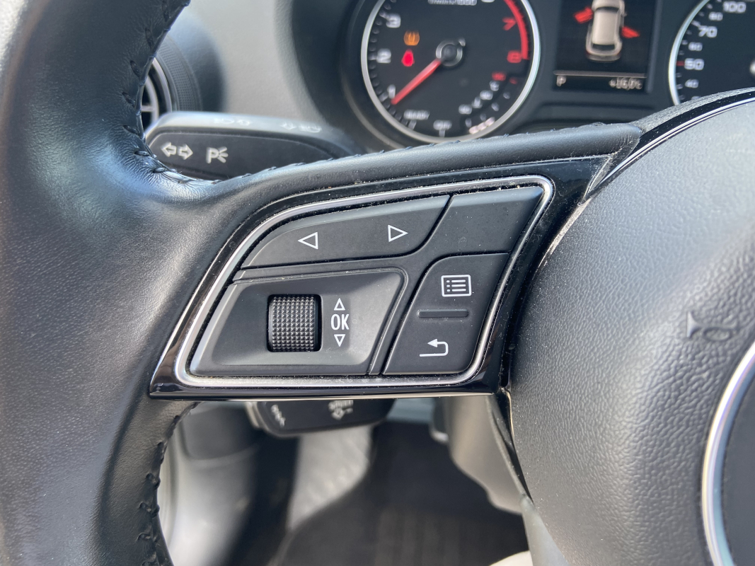 Audi Q2 — 25