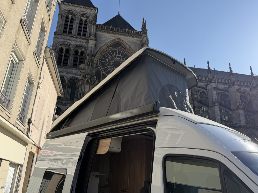 Hymer Grand Canyon — 17