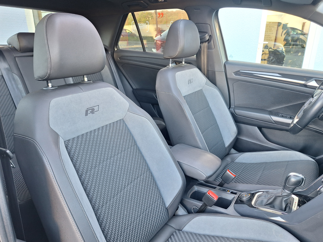 Volkswagen T-roc — 14