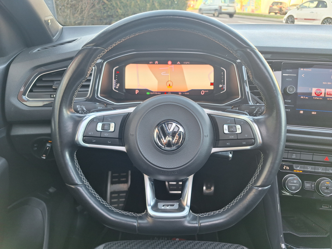 Volkswagen T-roc — 17