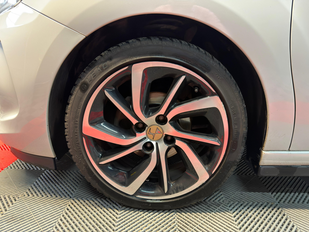 Citroen DS3 — 23