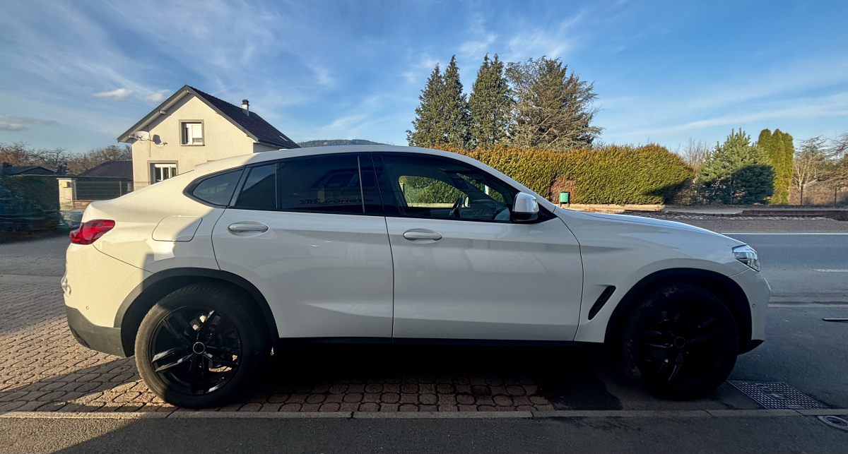 Bmw X4 — 4