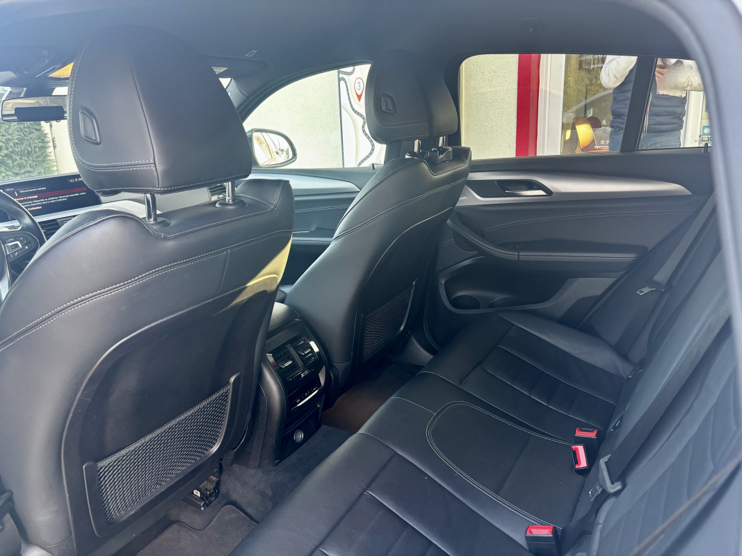 Bmw X4 — 21