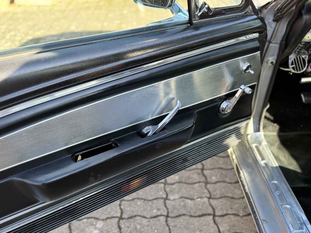 Ford Mustang — 10