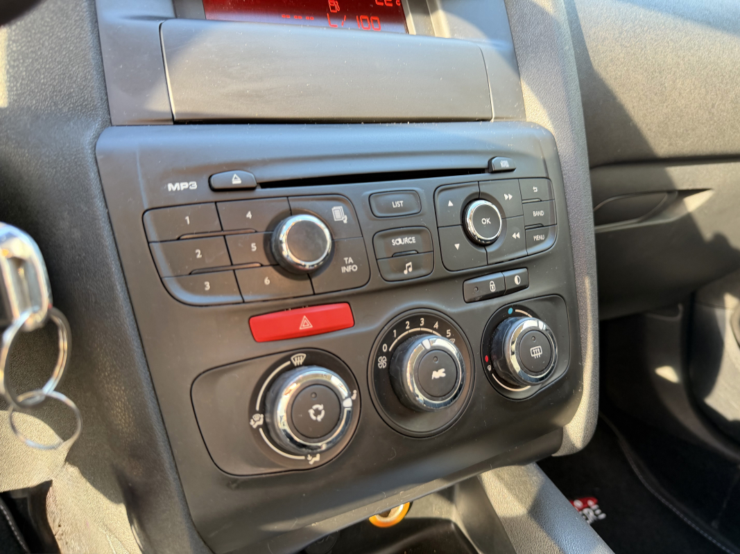 Citroen C4 — 20