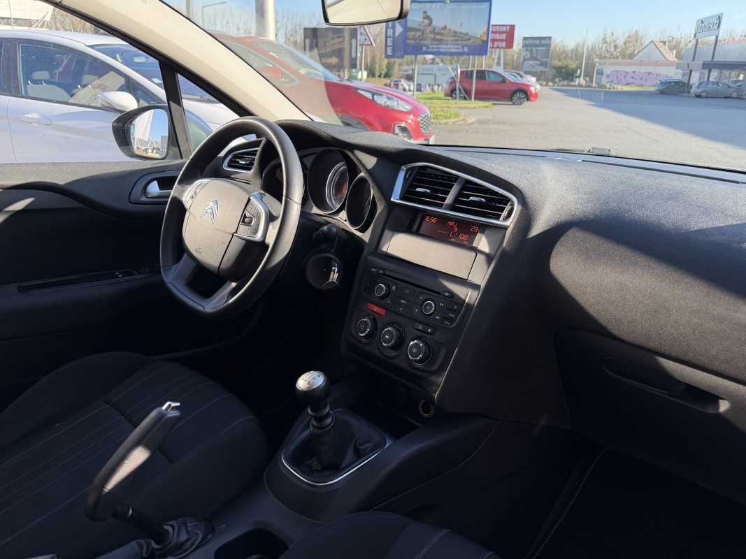 Citroen C4 — 23