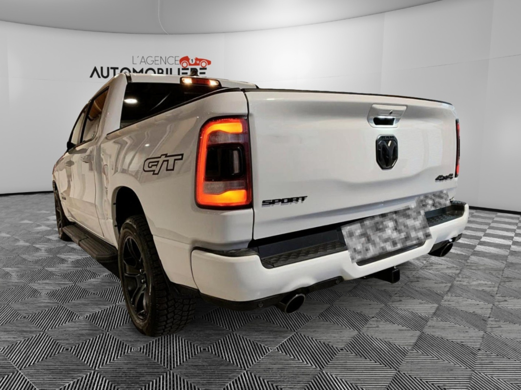 Dodge Ram — 3