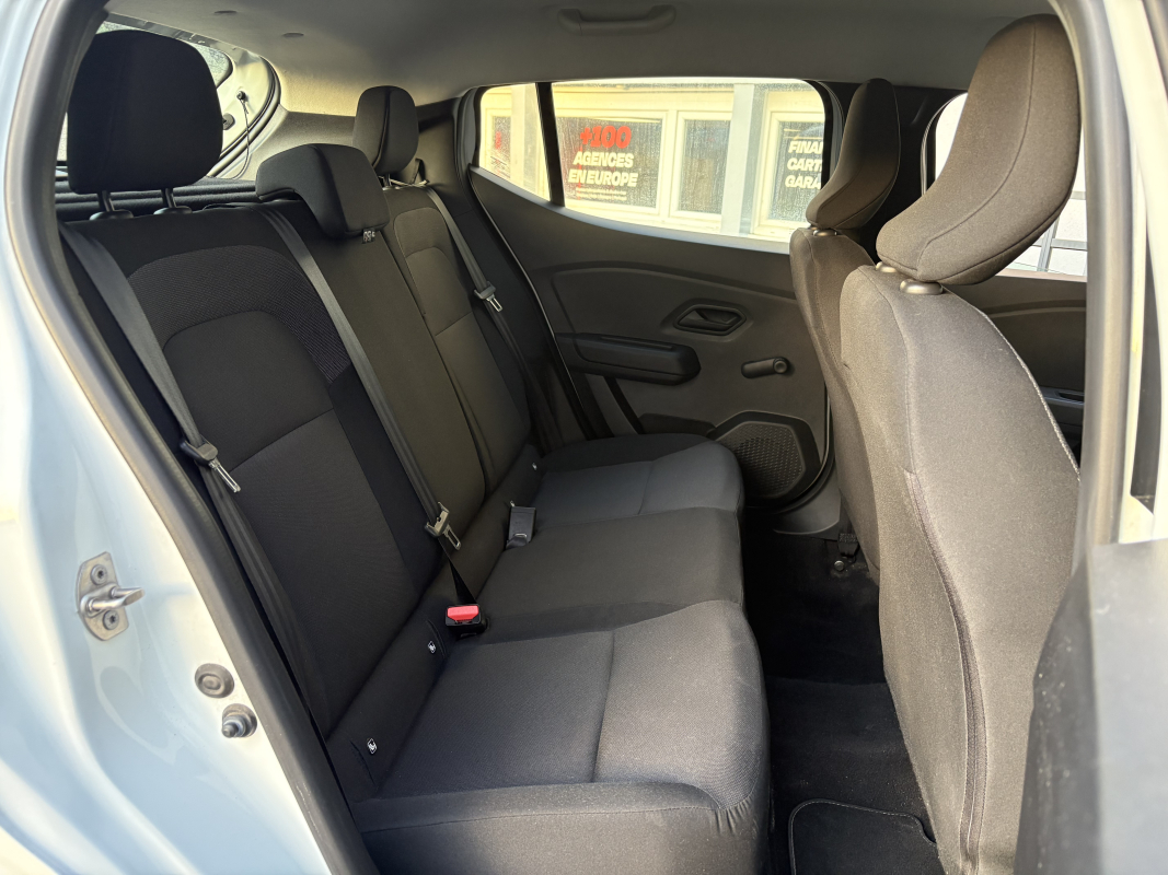 Dacia Sandero — 18